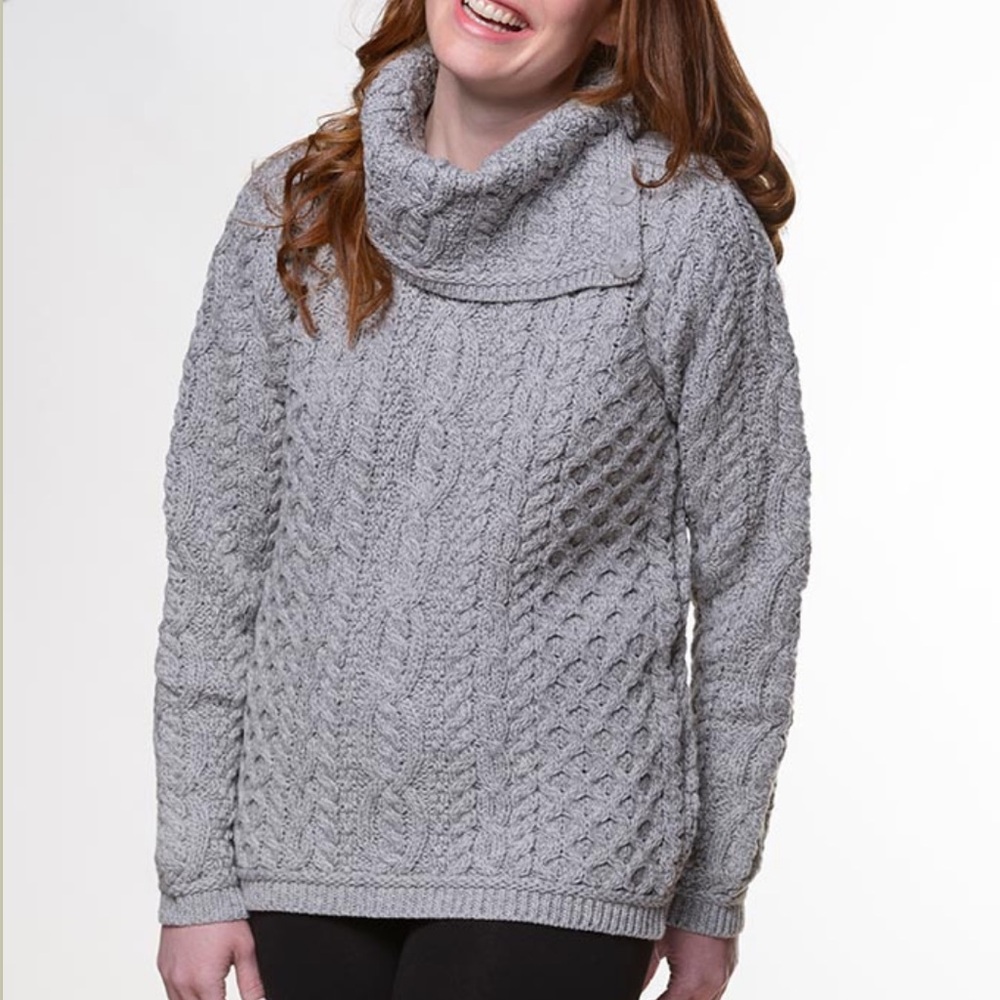 Aran Mor 100% merino wool button cowlneck sweater L soft grey shirt tail NWT